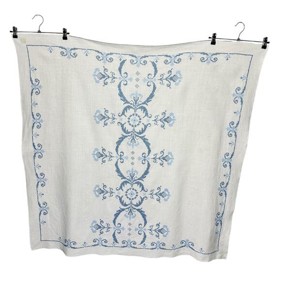 Vintage Hand Embroidered Cross Stitch Floral Tablecloth Square Linen Blue Cream - Picture 1 of 8